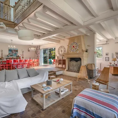 Feriehus Avec Jacuzzi - 15 Pers. A 350m De La