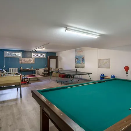 Ferienhaus 15 Pers Avec Jacuzzi, A Pied