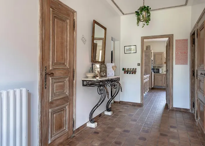 펜션 Avec Jacuzzi - 15 Pers. A 350m De La