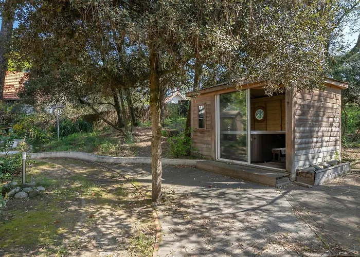 Avec Jacuzzi - 15 Pers. A 350m De La 펜션 Saint-Brévin-lʼOcéan