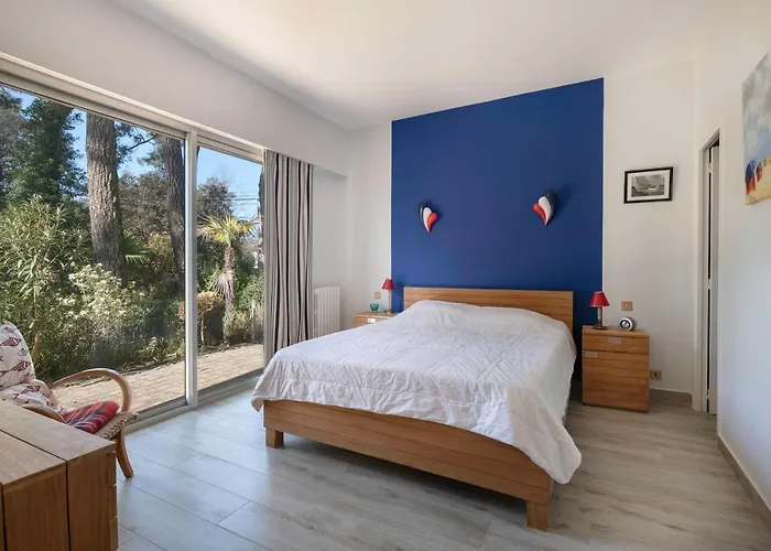 Avec Jacuzzi - 15 Pers. A 350m De La 펜션 *