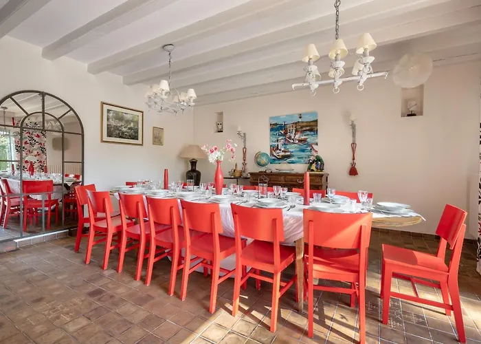 Avec Jacuzzi - 15 Pers. A 350m De La Saint-Brévin-lʼOcéan